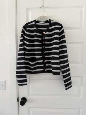Abercrombie & Fitch Black and Gray Striped Button Cardigan